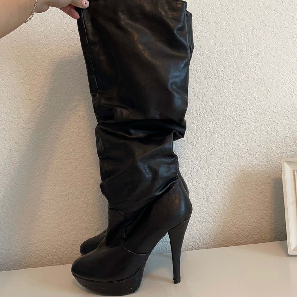 Black boots